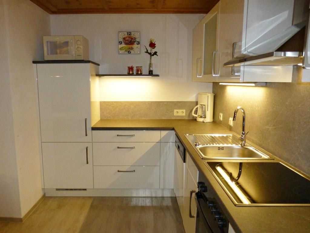 Haus Maella Apartamento Sankt Gallenkirch Exterior foto