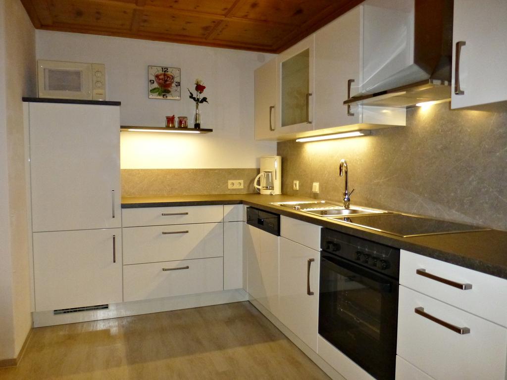 Haus Maella Apartamento Sankt Gallenkirch Exterior foto