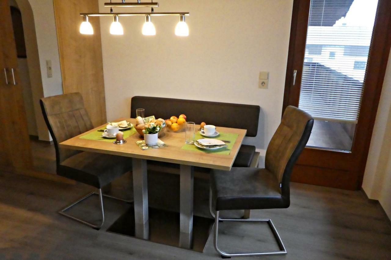 Haus Maella Apartamento Sankt Gallenkirch Exterior foto